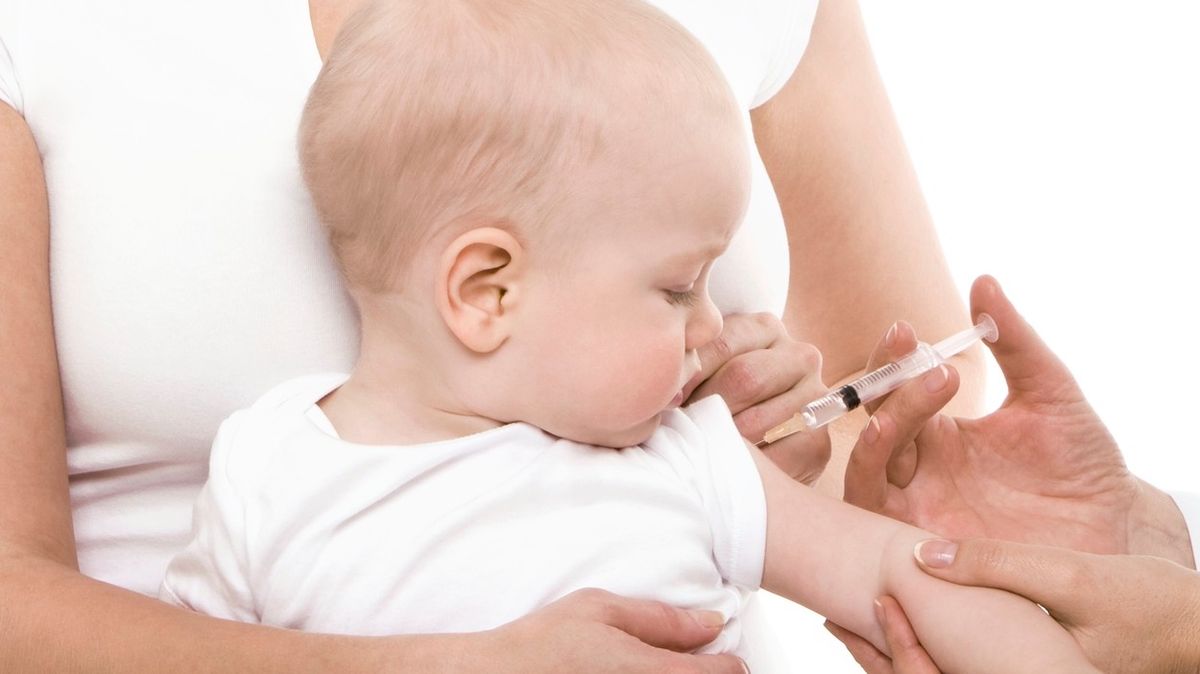Stát bude odškodňovat újmy po povinném očkování